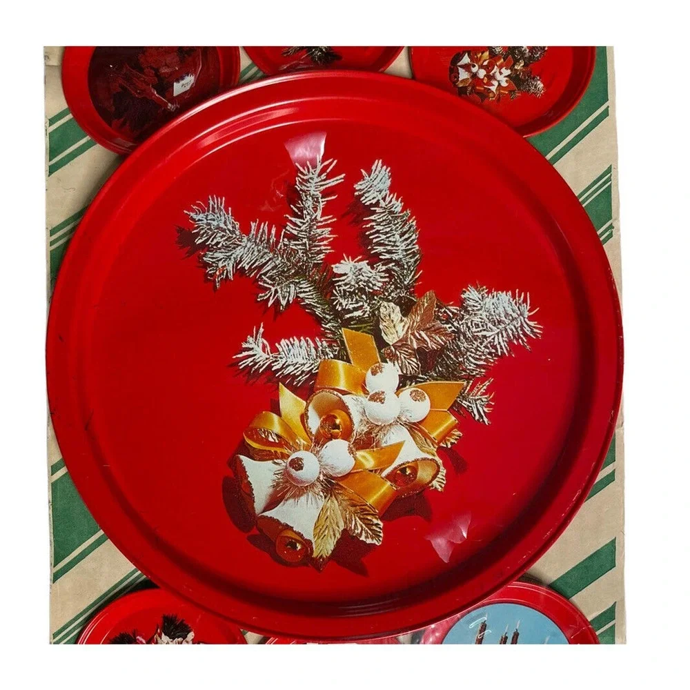 Vintage Atlantic Metal Red Christmas Round Serving Tray‎ and 6 Coasters SEALED